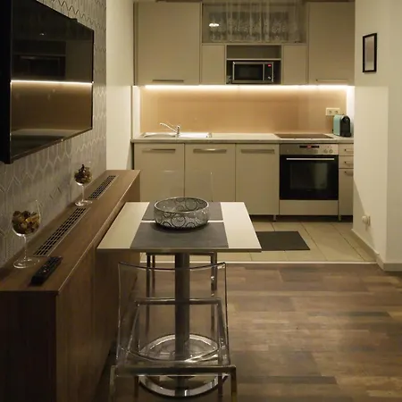 Nice Home Apartment 2 Abda Exterior photo