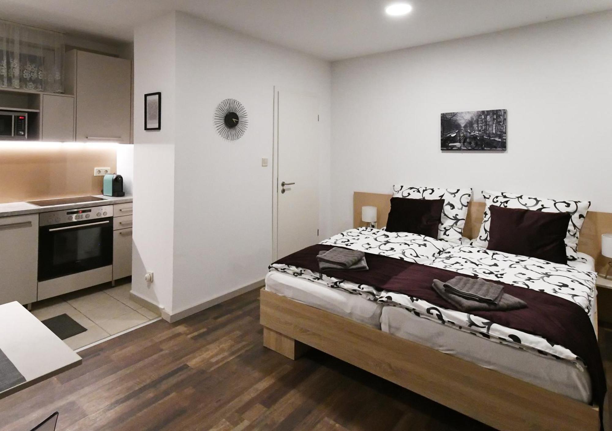 2 Apartamento *
