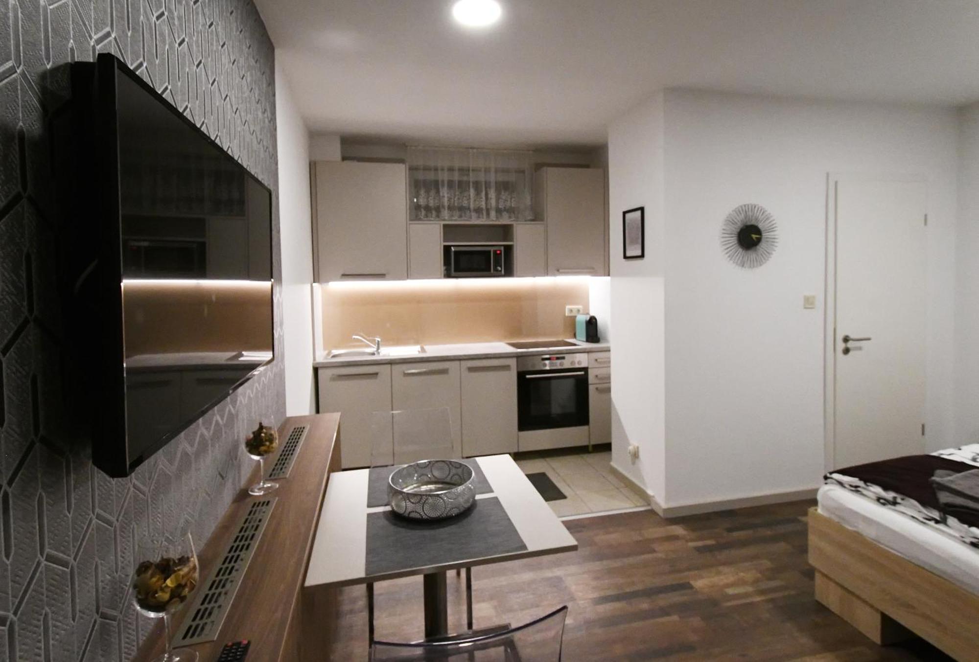 2 Apartamento *